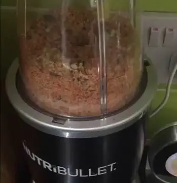 grinding meat in nutribullet